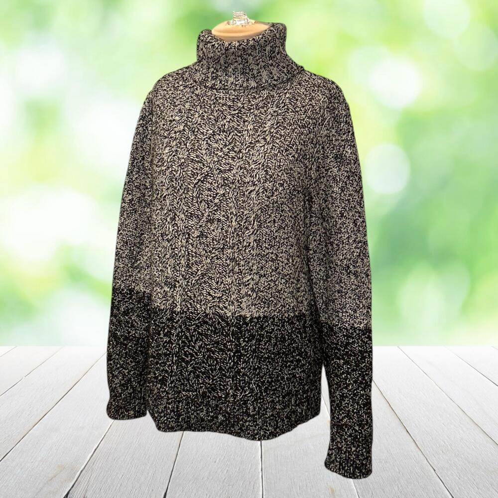 VINCE Wool Yak Blend Turtleneck Sweater Chunky Cable Knit Marled Gray Womens M
